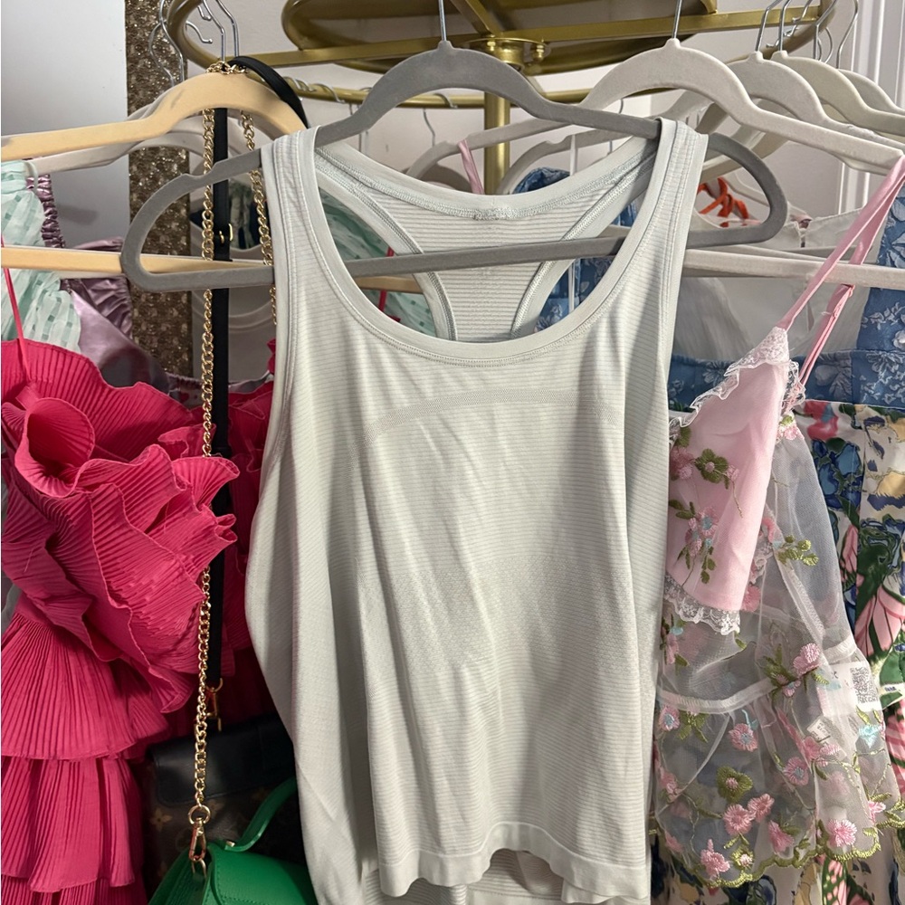 Lululemon Athletica Gray Relaxed Tank Top